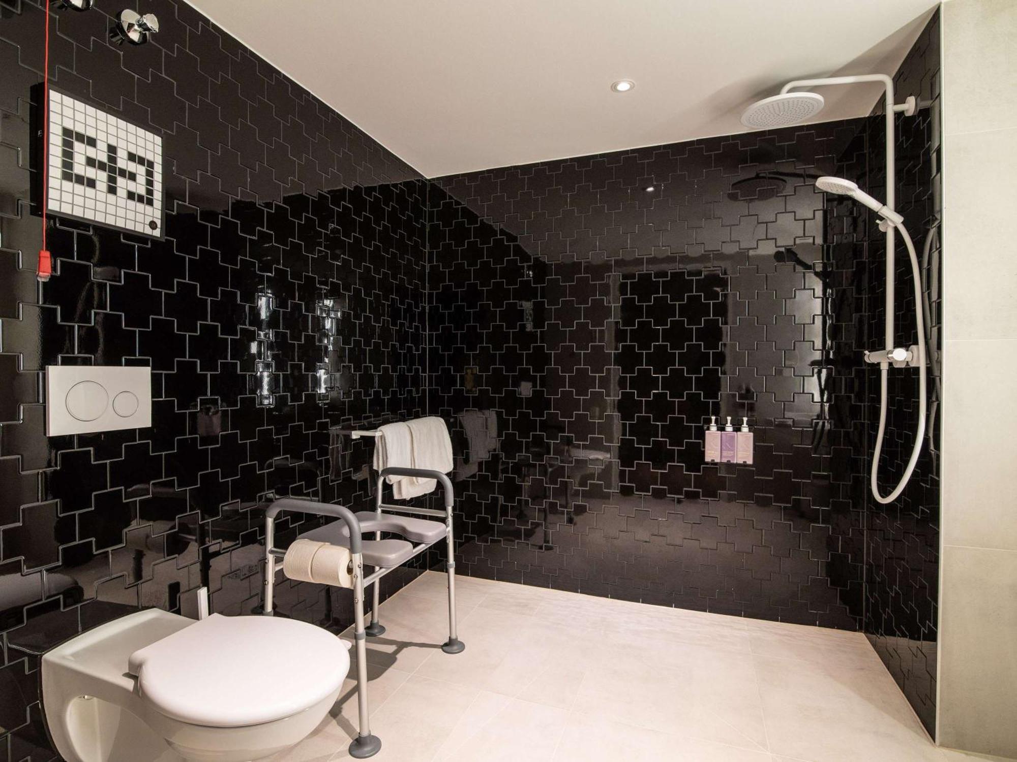 Tribe Duesseldorf Hotel Екстериор снимка